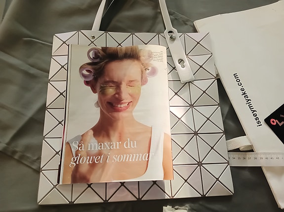 Product image 11 of 12