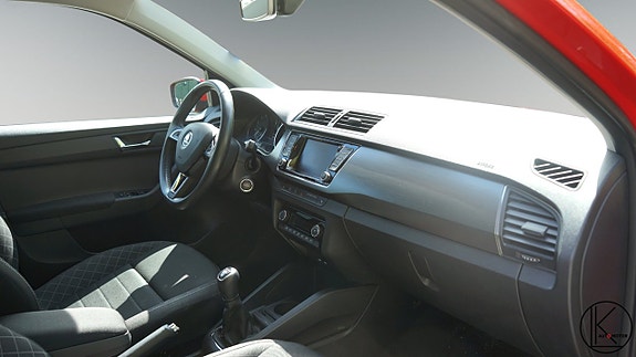 Skoda Fabia 13 of 21