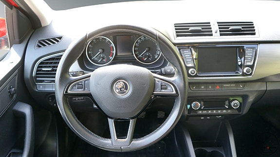 Skoda Fabia 6 of 21