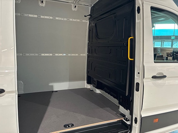 Volkswagen Crafter 35 24 of 30