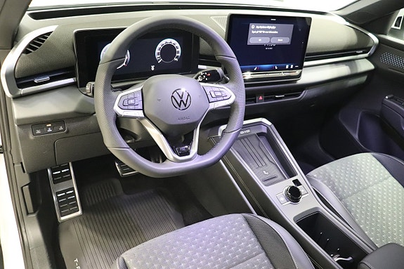 Volkswagen T-Roc 9 of 10