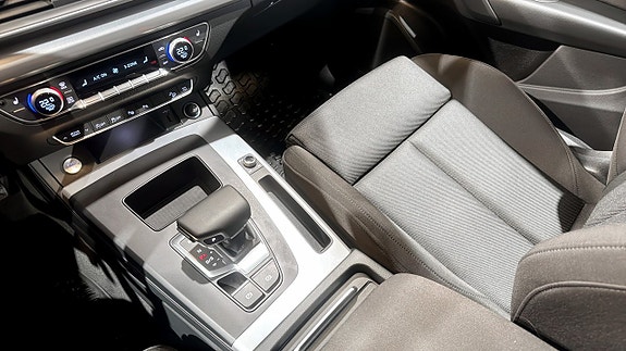 Audi Q5 18 of 22