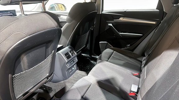 Audi Q5 11 of 22