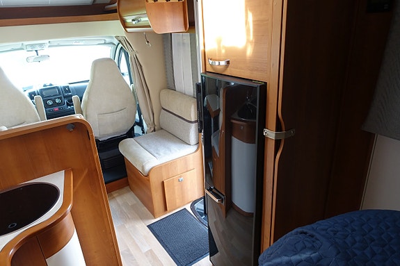 Rapido 650 FF Queensbed/Taksäng 9 of 18