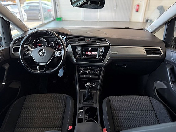 Volkswagen Touran 11 of 20
