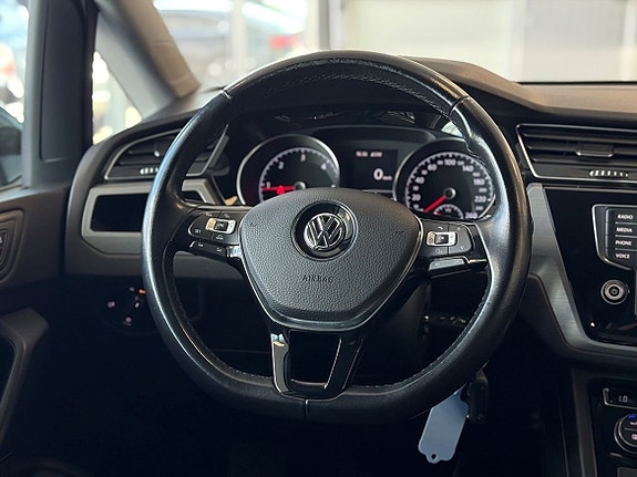 Volkswagen Touran 12 of 20