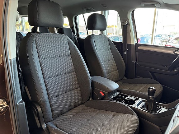Volkswagen Touran 13 of 20