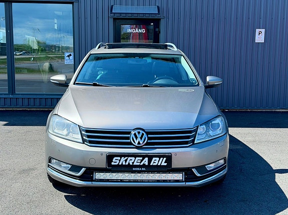 Volkswagen Passat 3 of 5