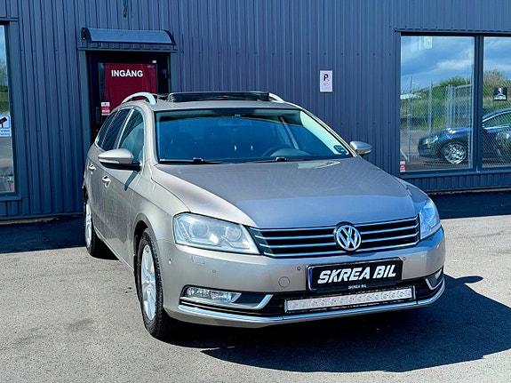 Volkswagen Passat 2 of 5