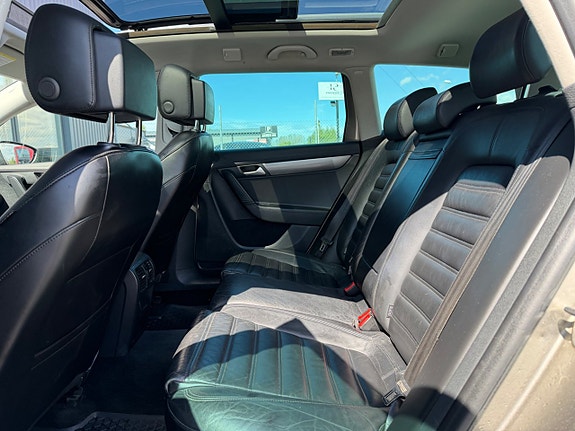 Volkswagen Passat 18 of 18