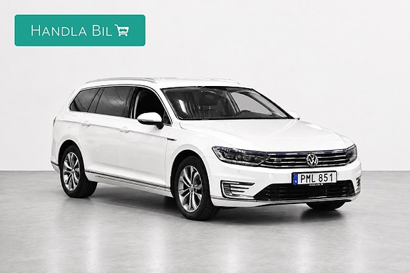 Volkswagen Passat 4 of 26