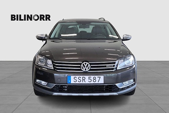 Volkswagen Passat Alltrack 5 of 5