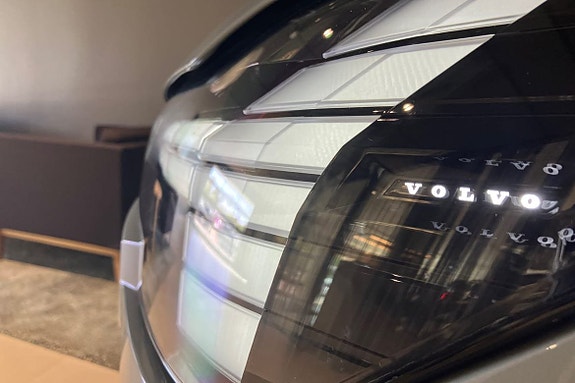 Volvo EX90 20 of 23