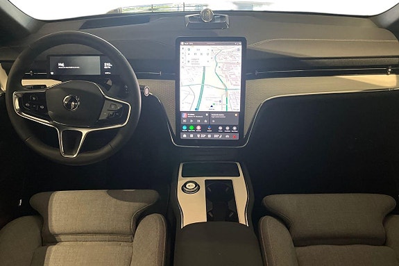 Volvo EX90 8 of 23