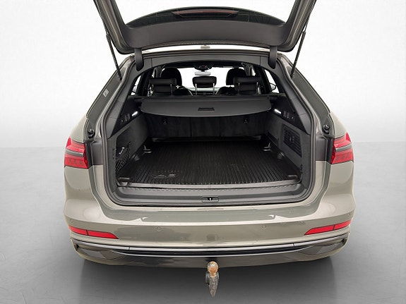 Audi A6 8 of 30