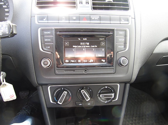 Volkswagen Polo 12 of 13
