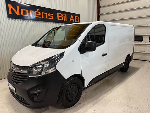 Opel Vivaro 2 of 14
