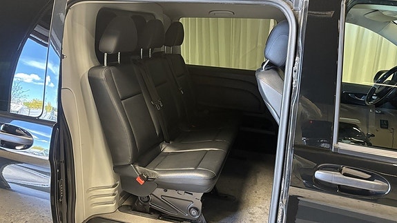 Mercedes-Benz Vito 119 12 of 13