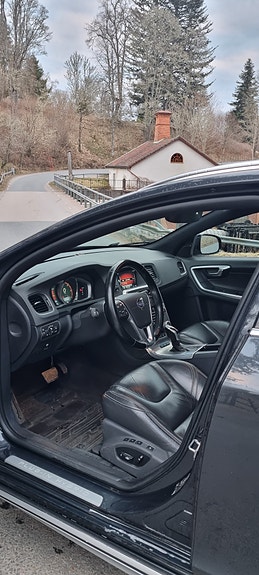 Volvo V60 5 of 5