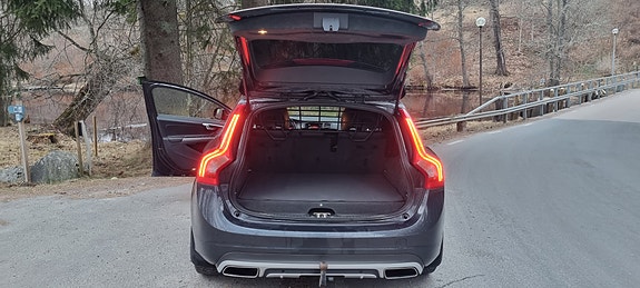 Volvo V60 9 of 9