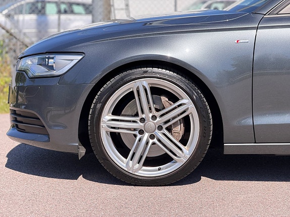 Audi A6 7 of 21