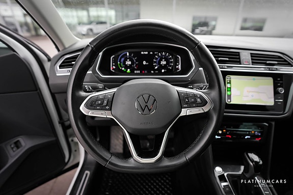 Volkswagen Tiguan 8 of 19