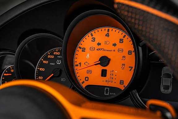 Porsche 911 Turbo S 15 of 15