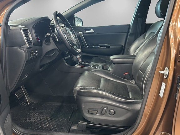 Kia Sportage 8 of 16
