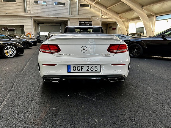 Mercedes-Benz C43 3 of 5