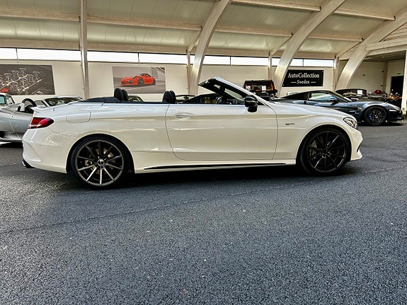 Mercedes-Benz AMG GT Black Series 6 of 15