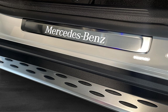 Mercedes-Benz GLC300 de 20 of 24