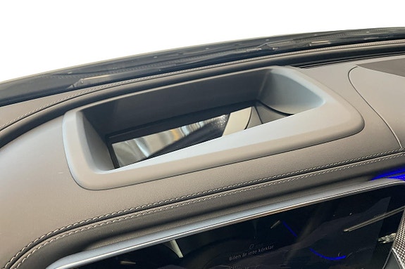 Mercedes-Benz GLC300 de 15 of 24