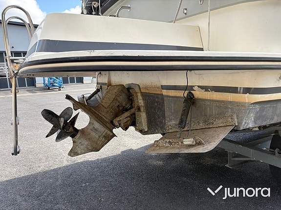 Båt med trailer - Tresfjord, 33 Cabin Cruiser 15 of 30
