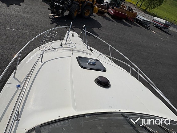 Båt med trailer - Tresfjord, 33 Cabin Cruiser 20 of 30