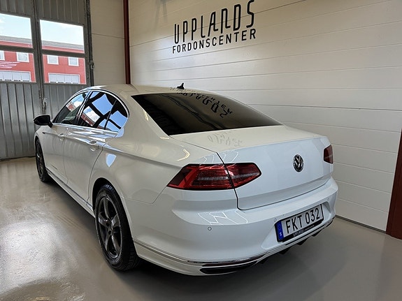 Volkswagen Passat 4 of 5