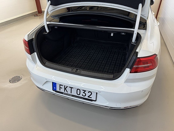 Volkswagen Passat 5 of 5