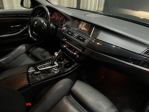BMW 520d 14 of 24