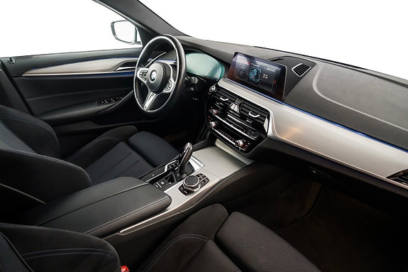 BMW 520d 25 of 27