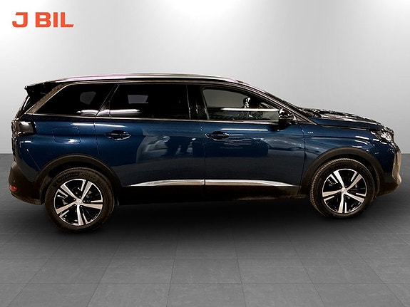 Peugeot 5008 17 of 19