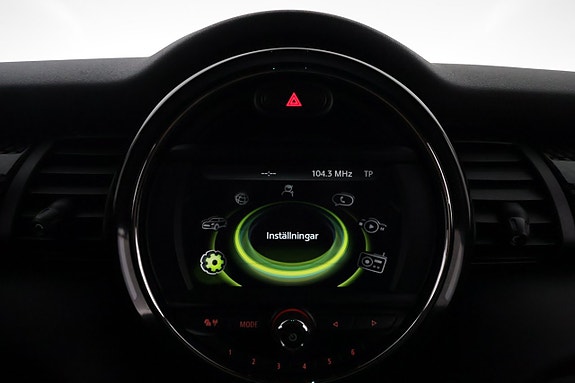 MINI Cooper S 16 of 23