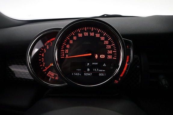 MINI Cooper S 15 of 23
