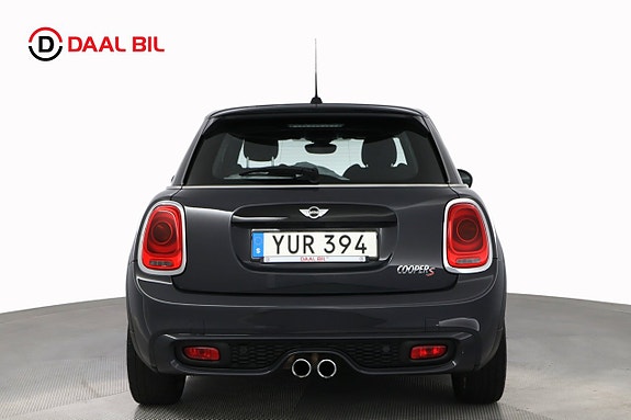 MINI Cooper S 7 of 23