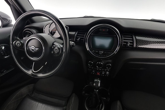 MINI Cooper S 14 of 23