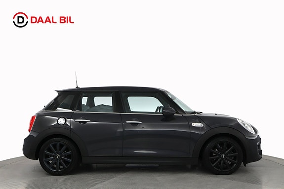 MINI Cooper S 5 of 5