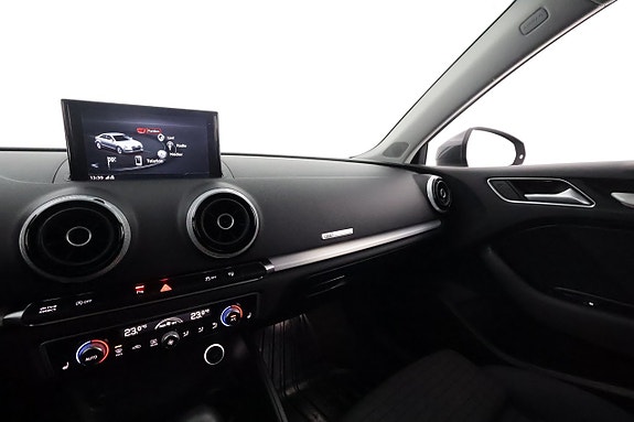 Audi A3 16 of 23