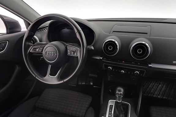 Audi A3 14 of 23