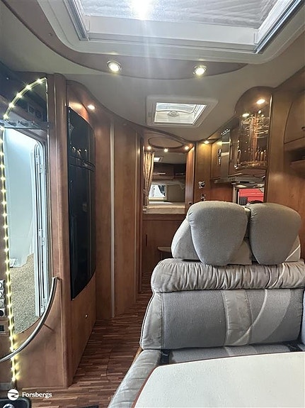 Carthago CHIC C-LINE I 4,2 / Solcell / Backkamera / Stort garage / 5 of 5