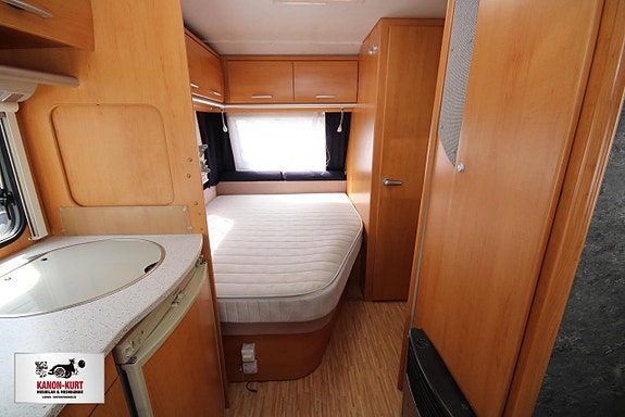 Hymer EL 465 2 of 5