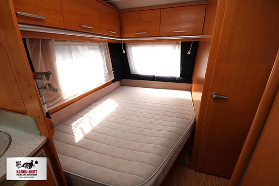Hymer EL 465 3 of 5