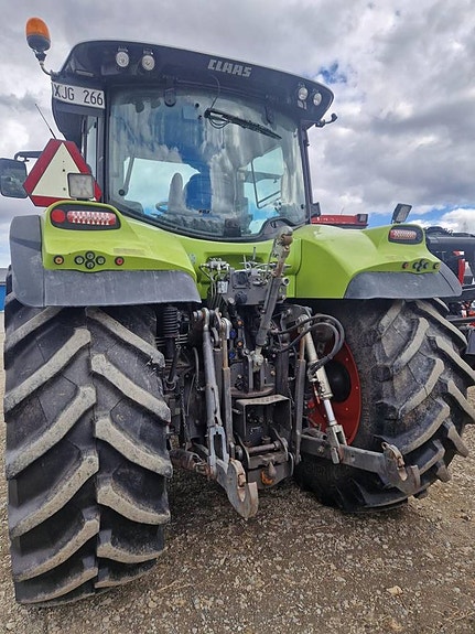 Claas Arion 640 3 of 4